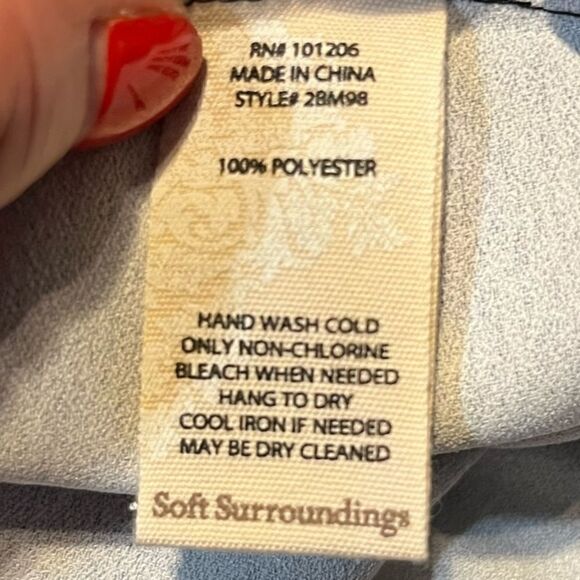 NWT SOFT SURROUNDINGS 3/4 Sleeve Floral Blouse Black Women’s Size Large - Picture 6 of 6